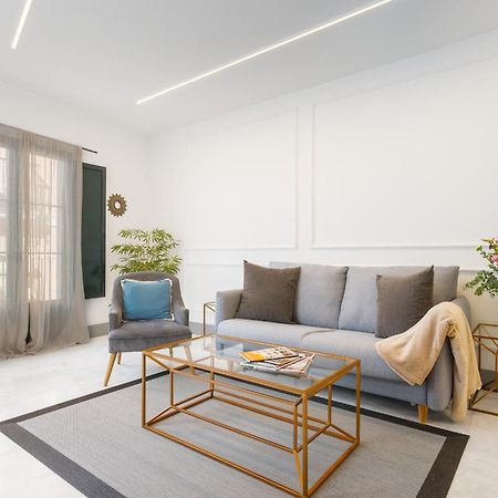 Panther Home Francos Севилья Экстерьер фото