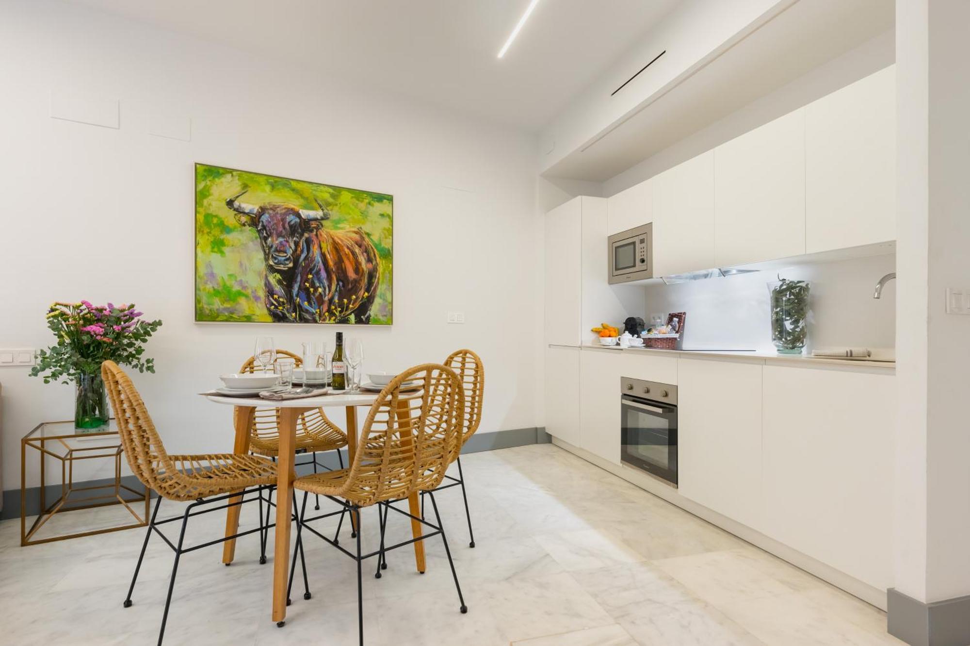 Panther Home Francos Севилья Экстерьер фото
